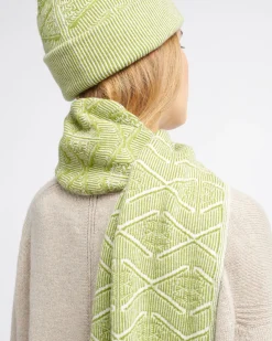 Women Barrie Beanie hat in cashmere with a monogram motif