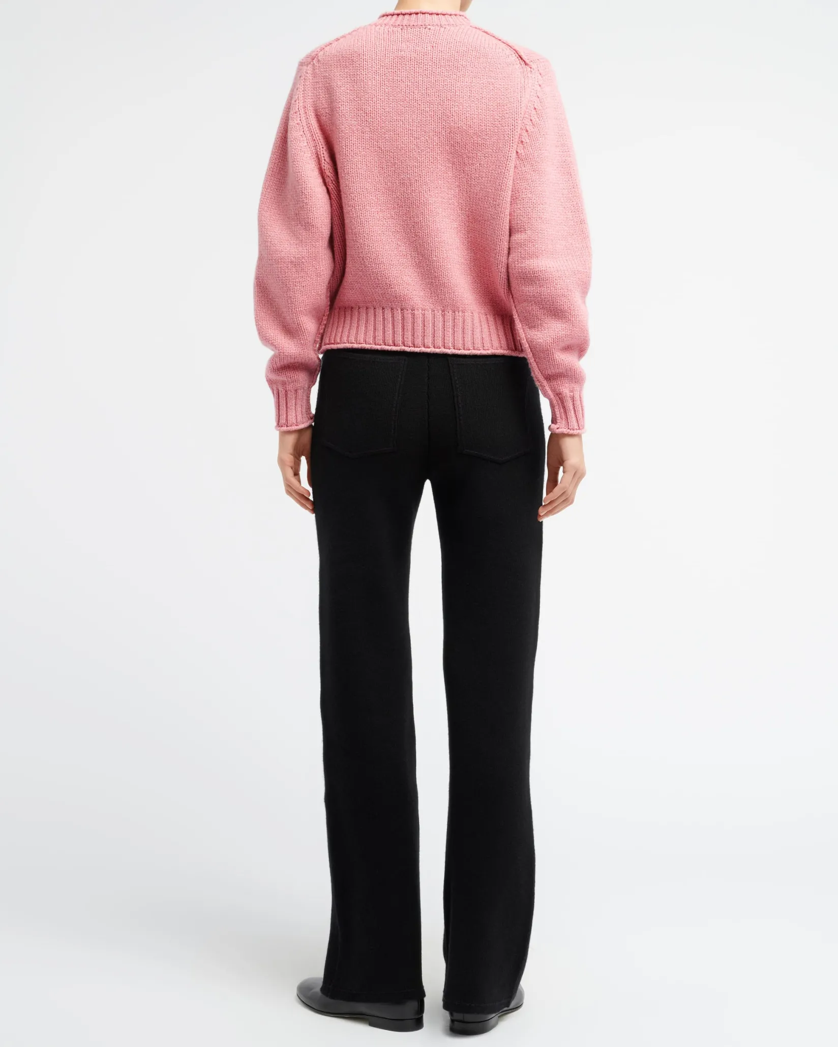 Women Barrie Cardigan in chunky cashmere with gold buttons