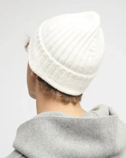 Women Barrie Cashmere beanie