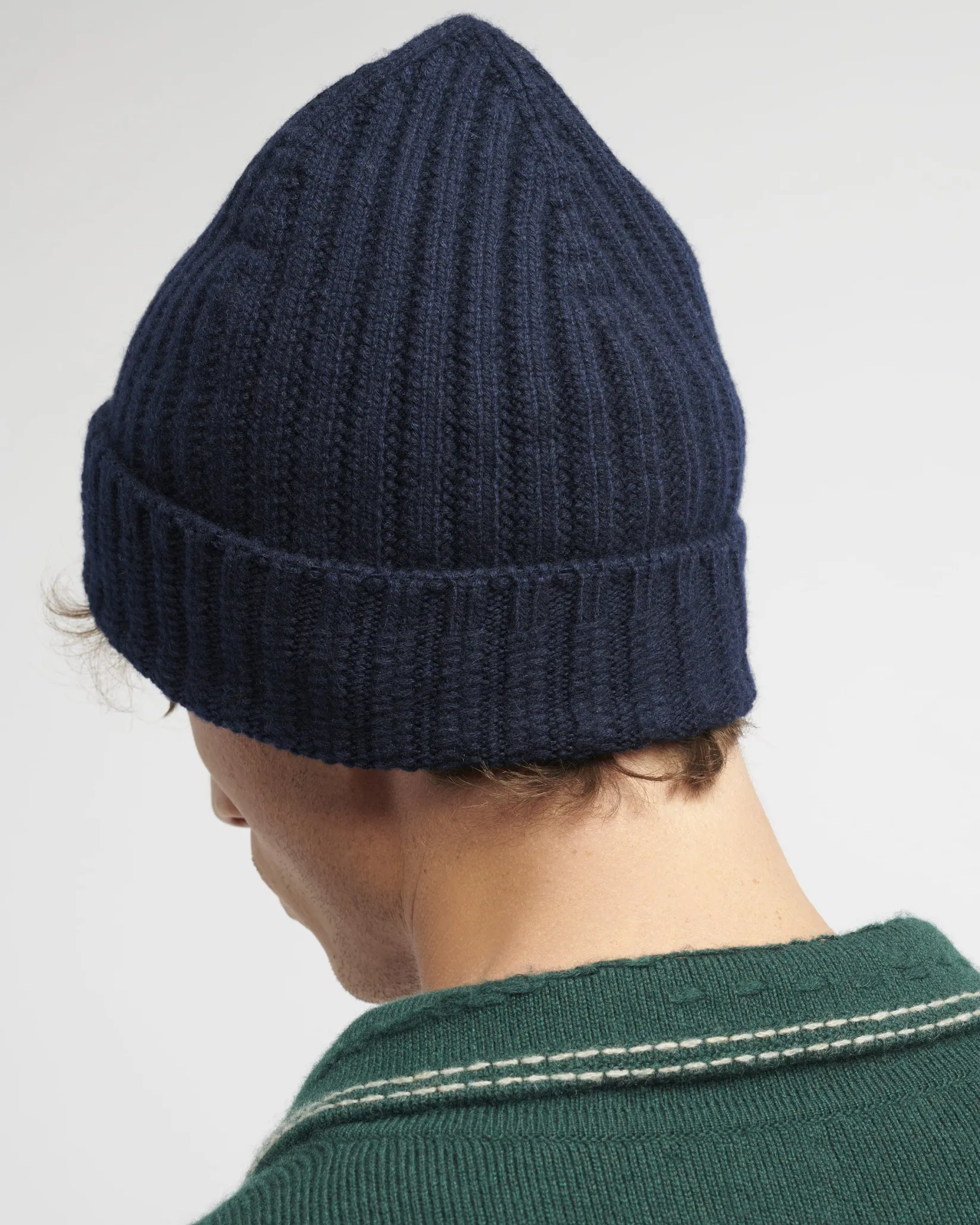 Women Barrie Cashmere beanie