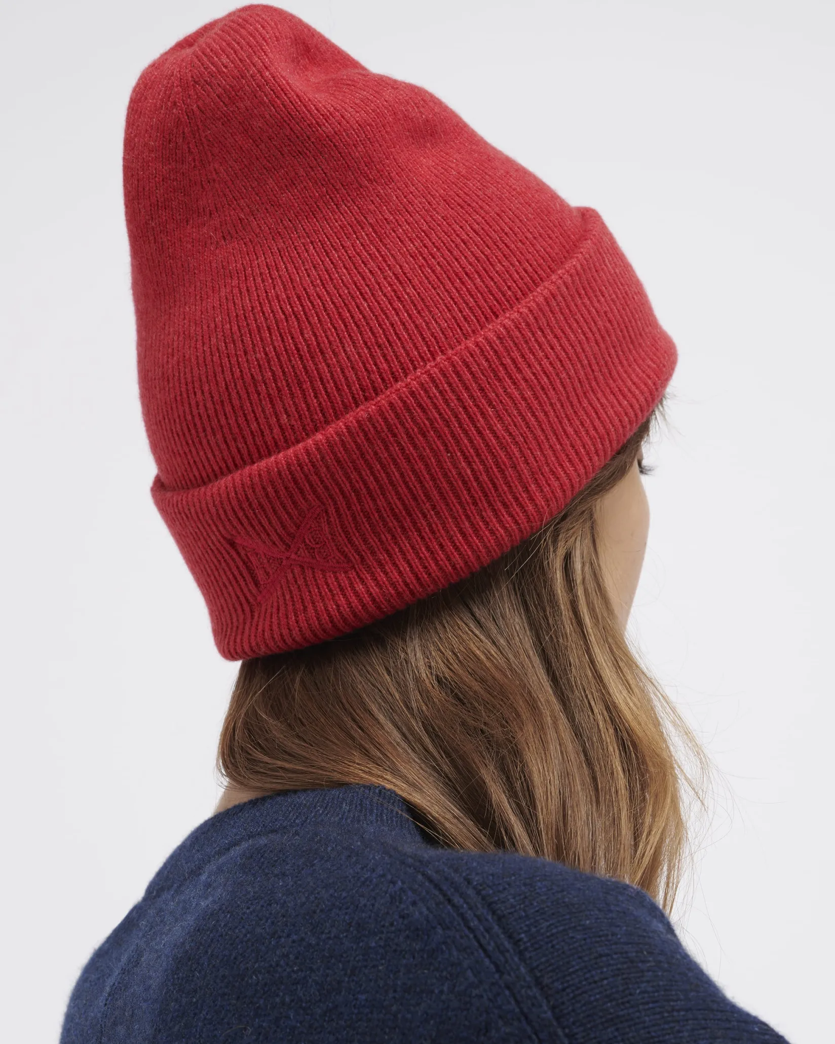 Women Barrie Cashmere beanie with embroide logo
