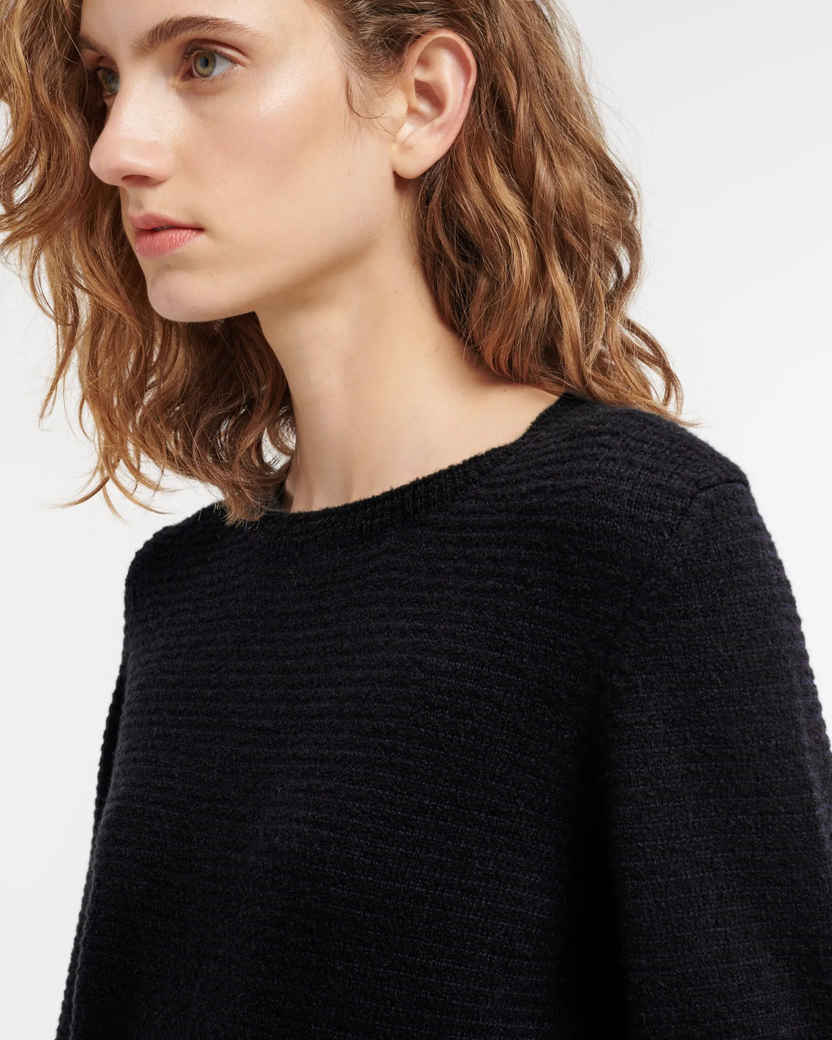 Women Barrie Cashmere jumper with thin stripes