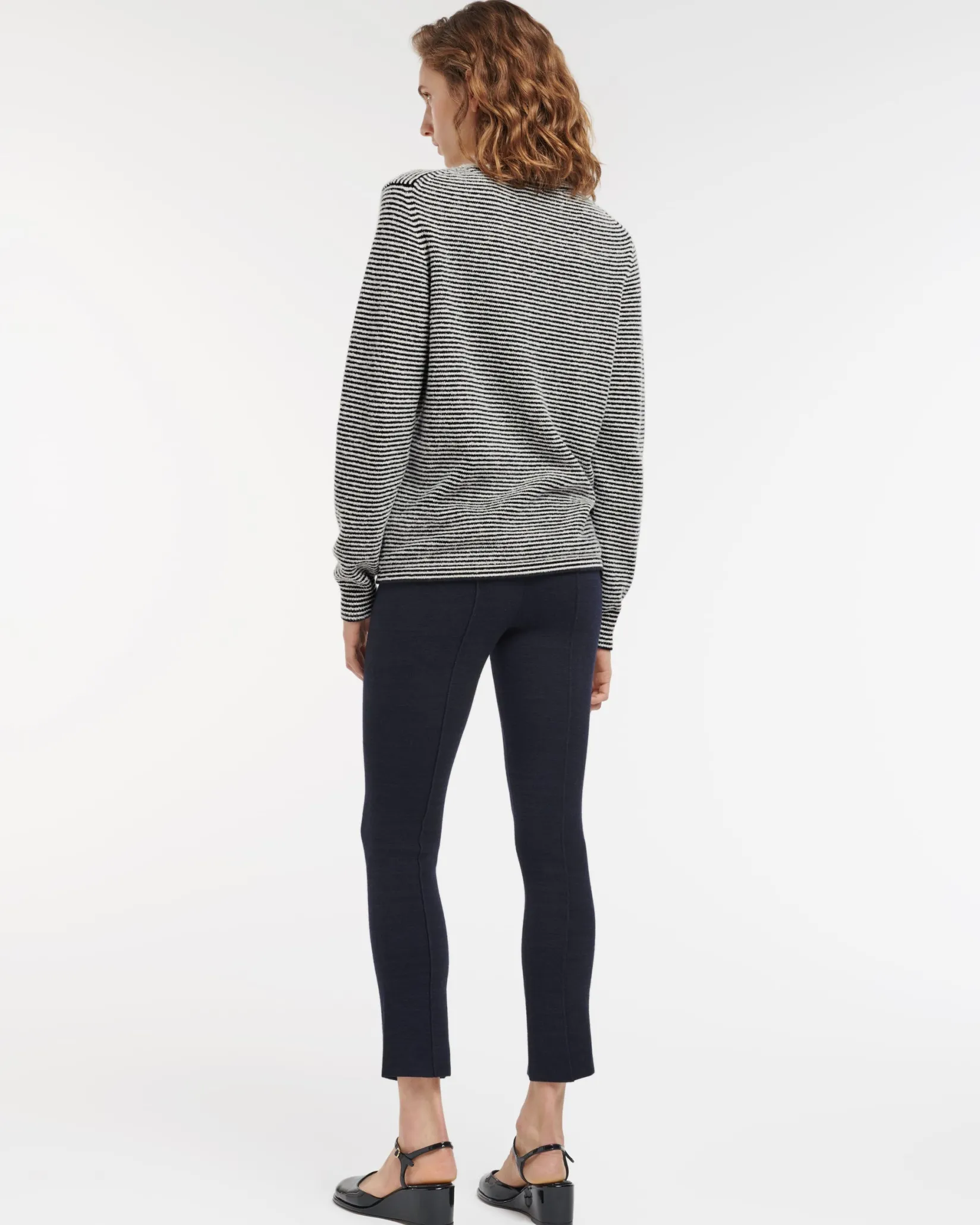 Women Barrie Cashmere jumper with thin stripes