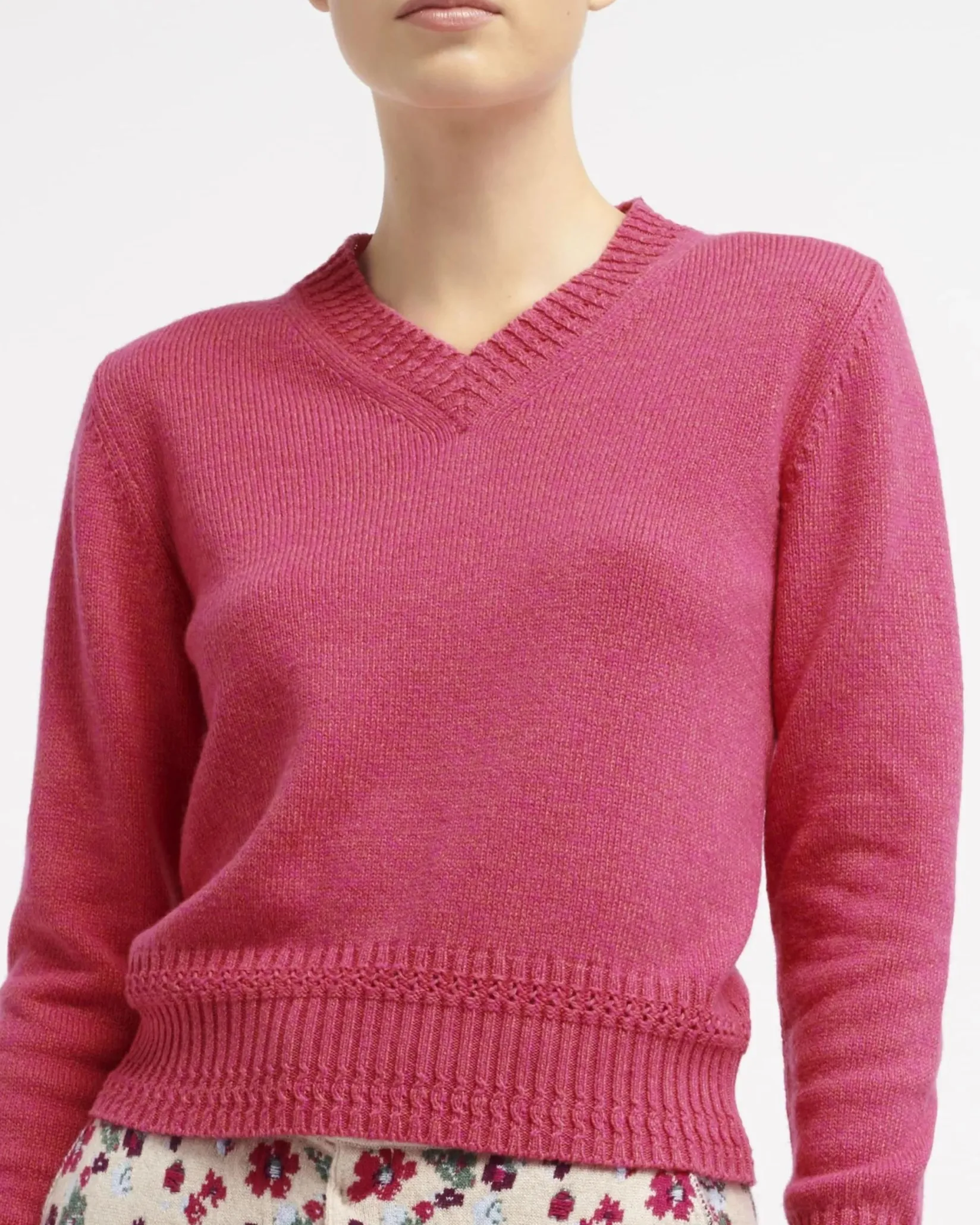 Women Barrie Cashmere V-neck jumper