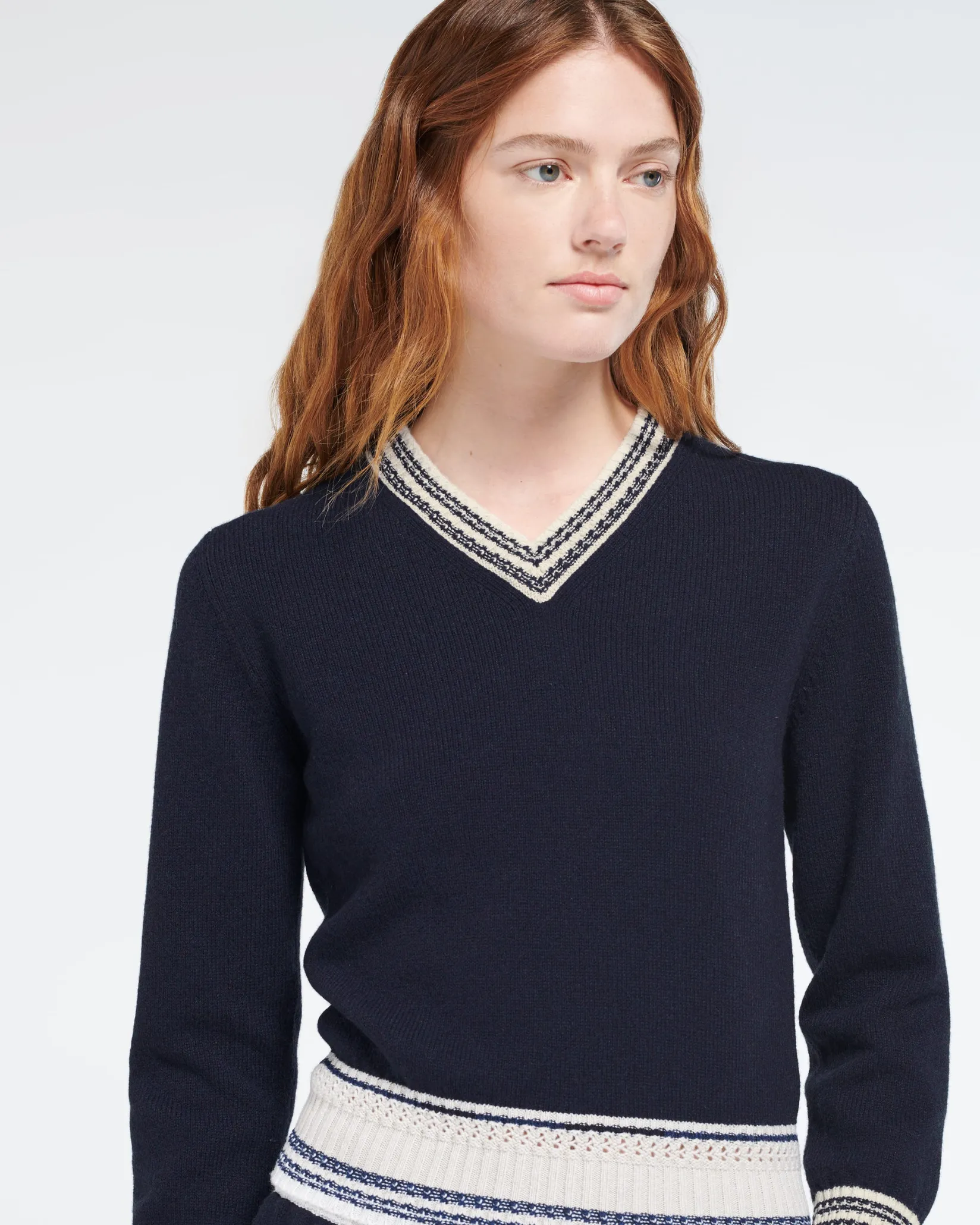 Women Barrie Cashmere V-neck jumper