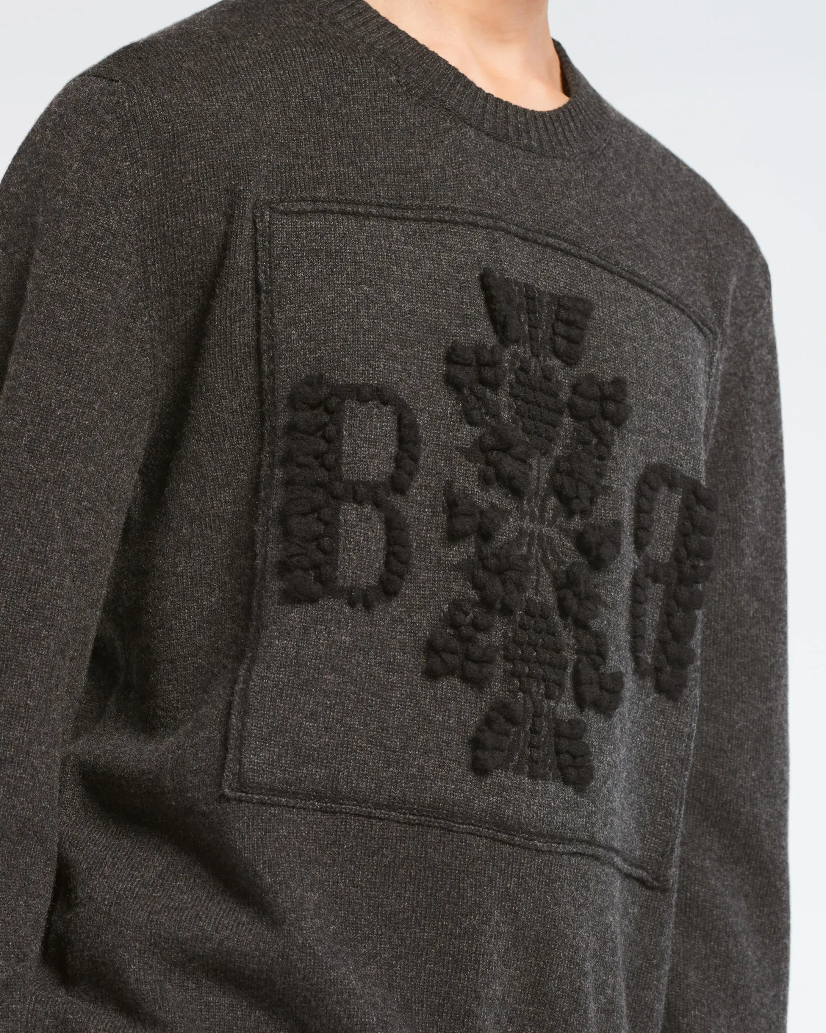 Barrie 3D cashmere logo round-neck jumper