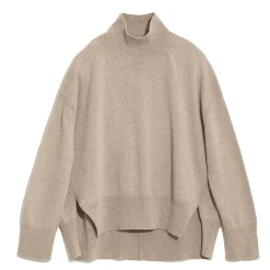 Women Barrie Iconic oversized roll-neck cashmere jumper