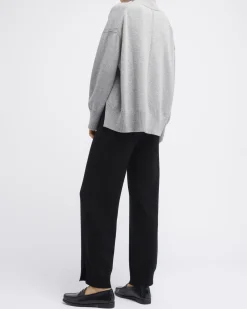 Women Barrie Iconic oversized roll-neck cashmere jumper