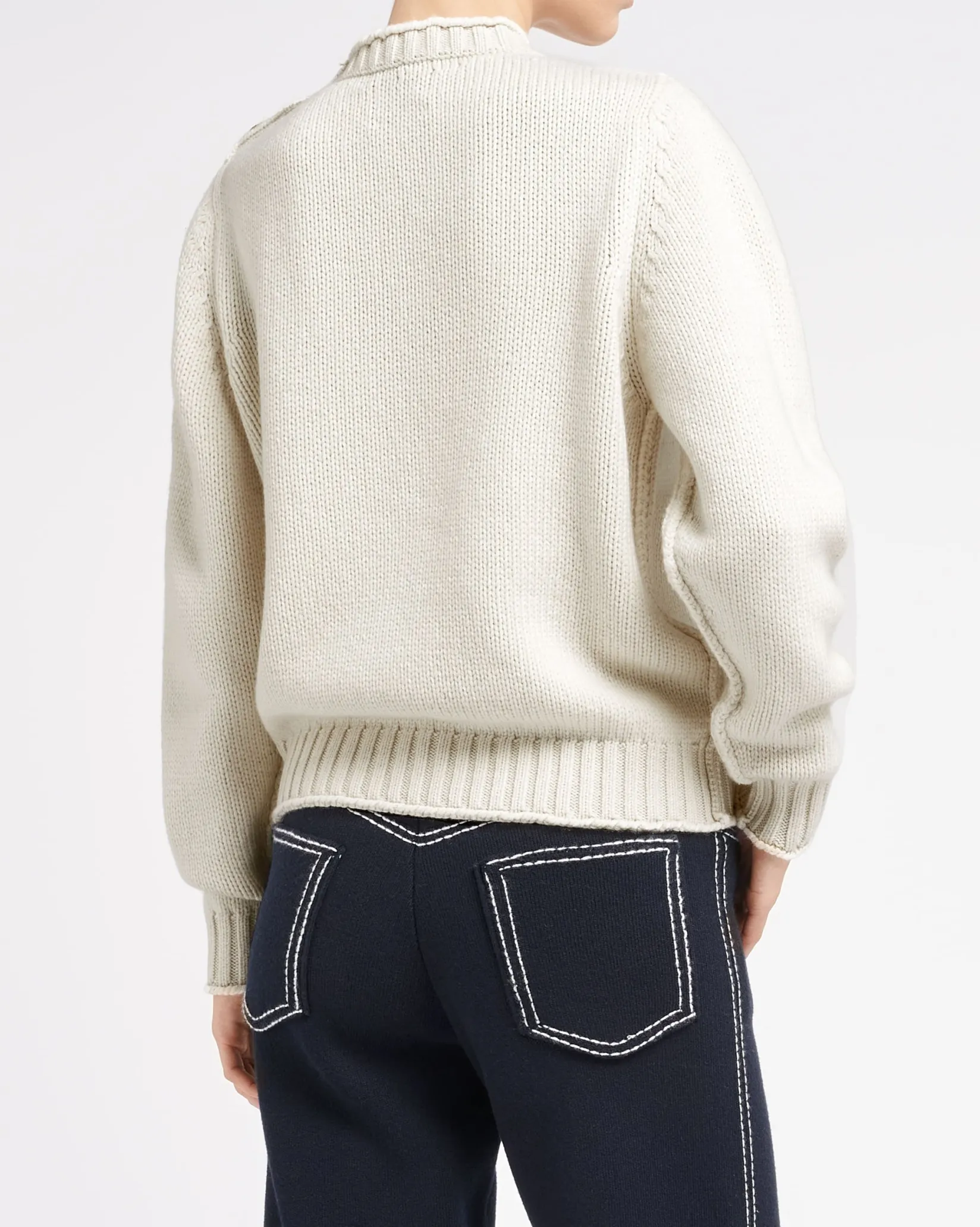 Women Barrie Jumper in chunky cashmere with gold buttons