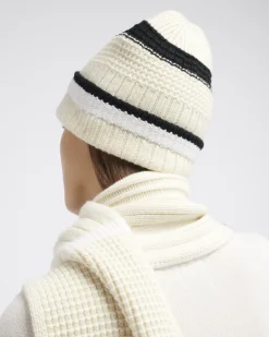 Women Barrie Textured cashmere scarf