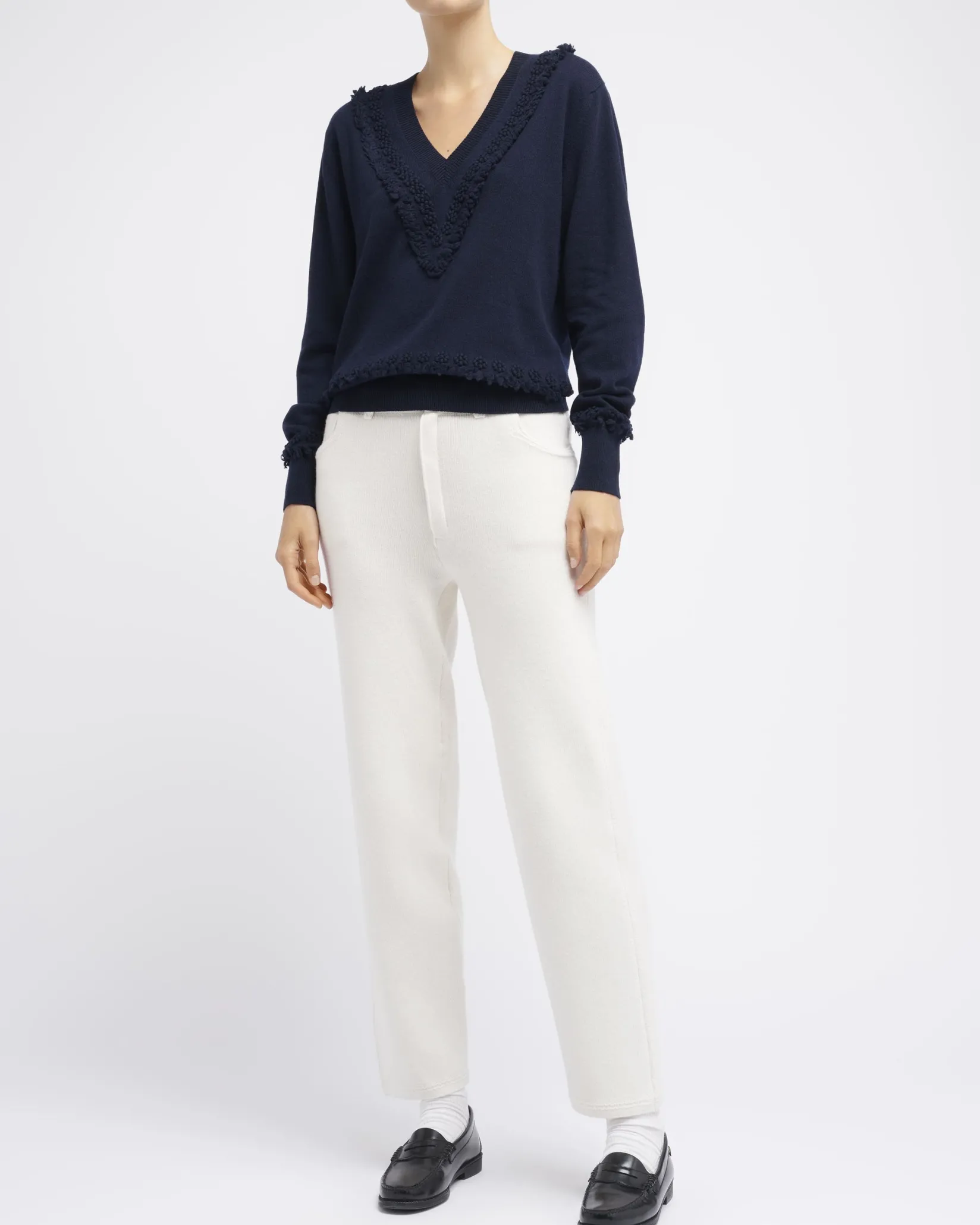 Women Barrie Timeless V-neck cashmere jumper