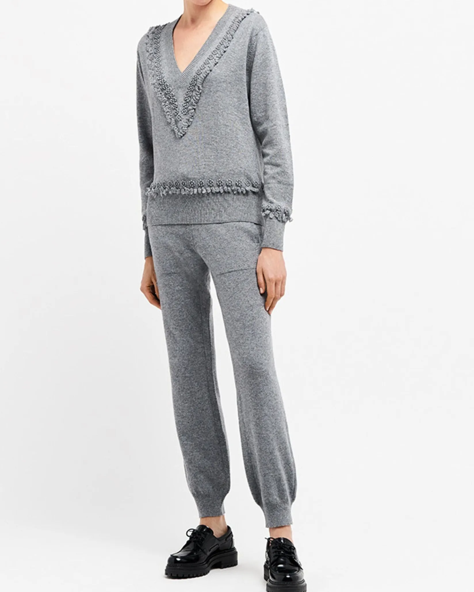 Women Barrie Timeless V-neck cashmere jumper