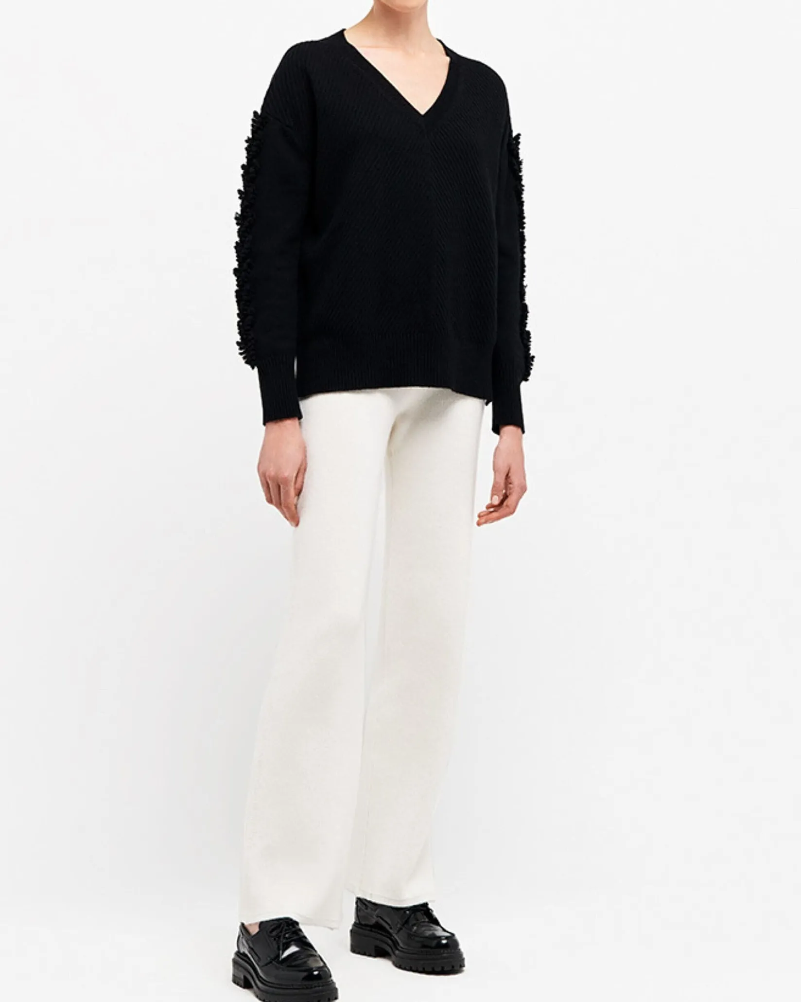 Women Barrie Timeless V-neck cashmere jumper