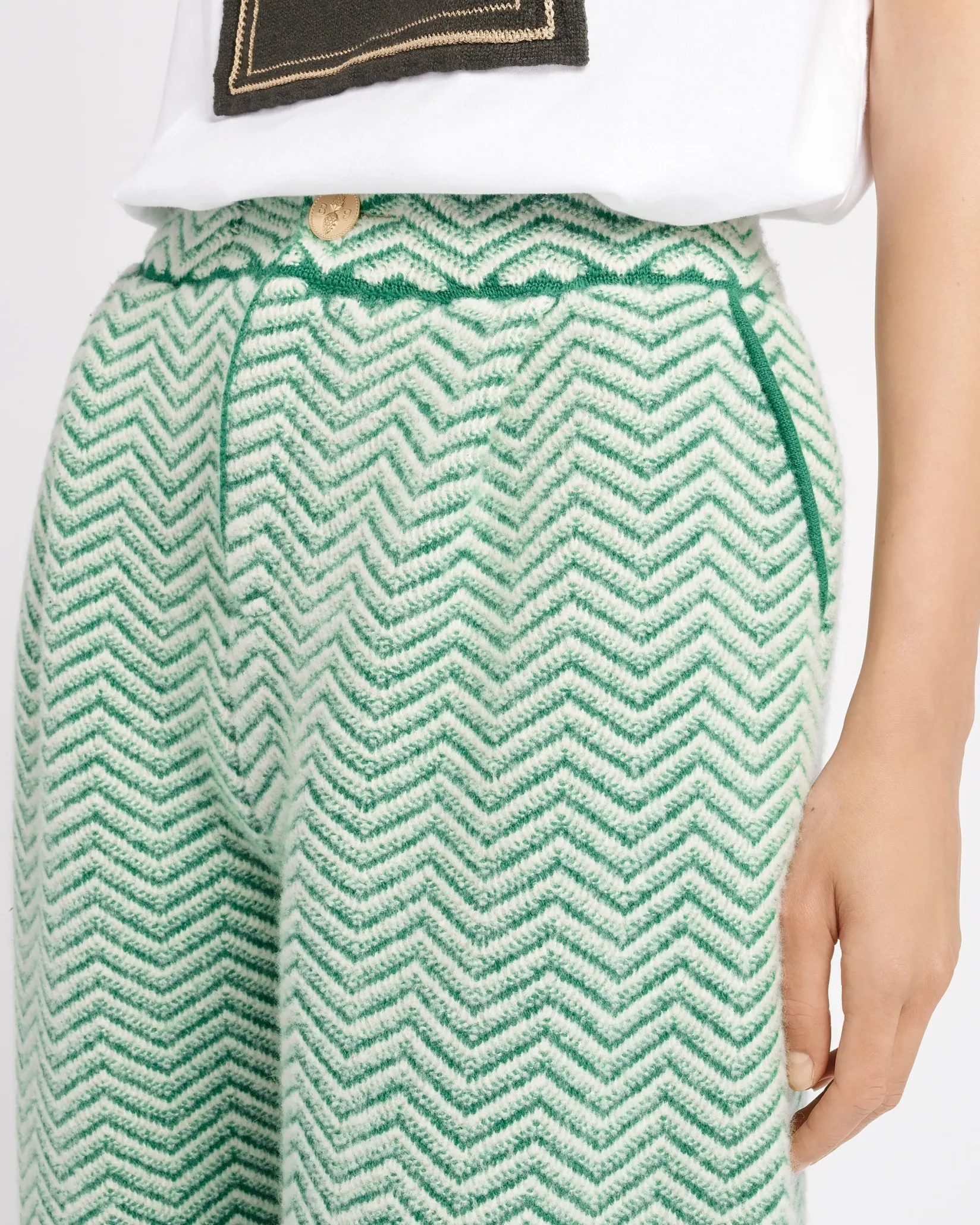 Women Barrie Trousers in cashmere, wool and silk with a chevron motif