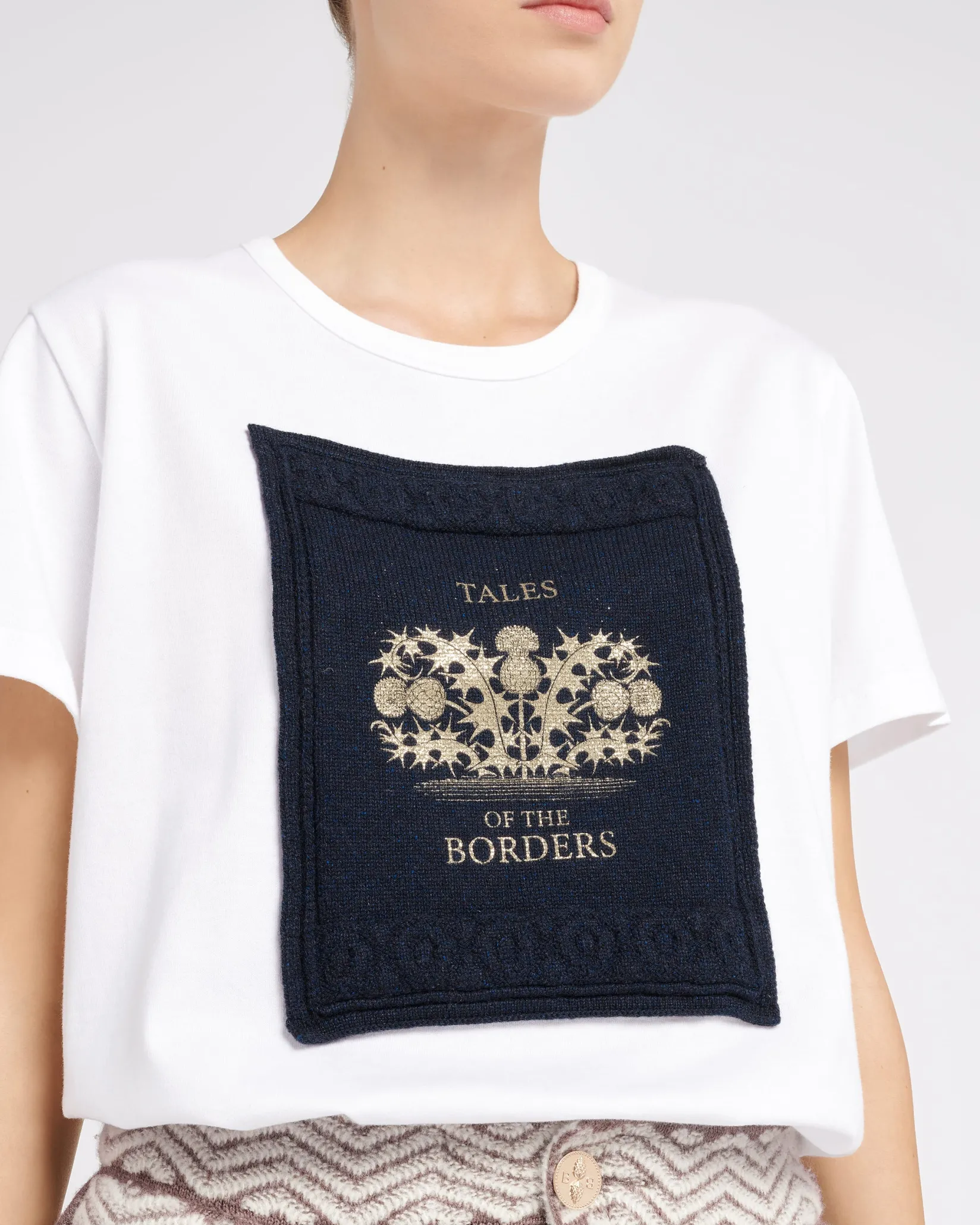 Women Barrie T-shirt with printed cashmere patch