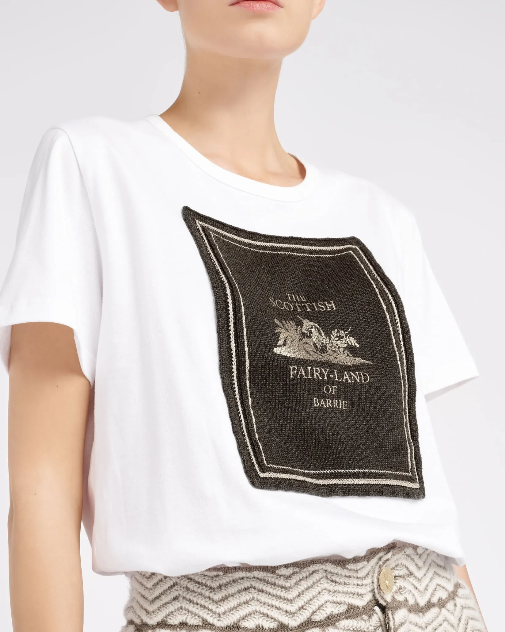 Women Barrie T-shirt with printed cashmere patch