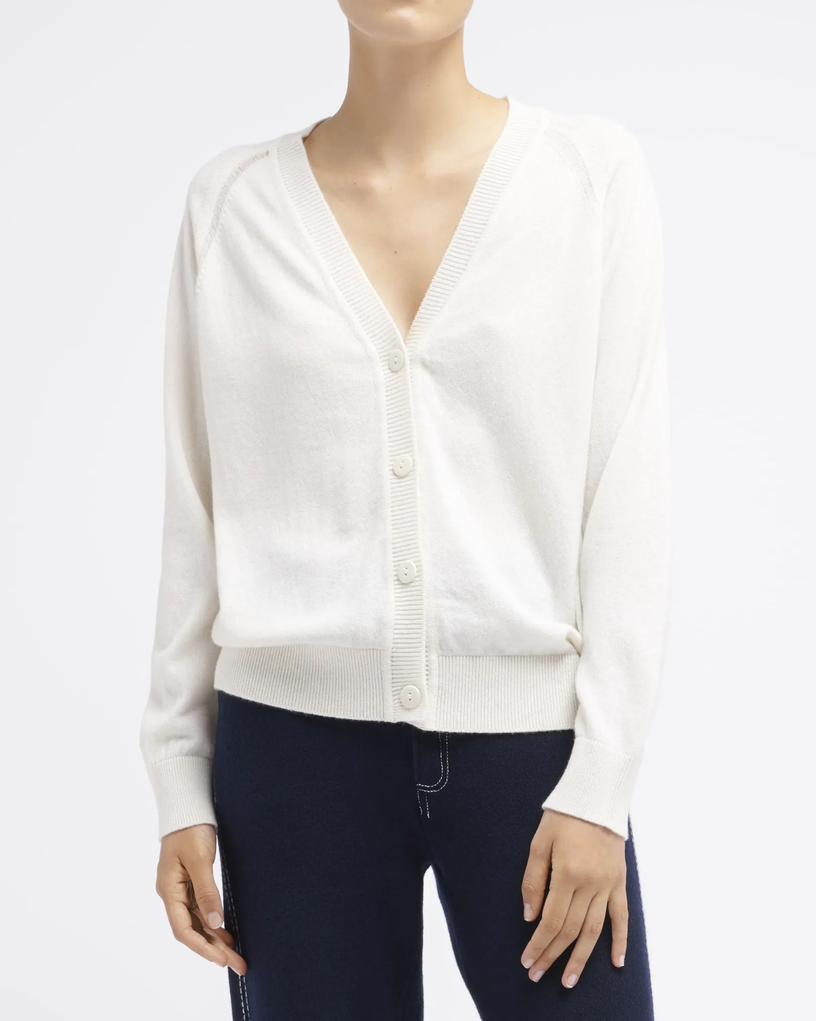 Women Barrie V-neck cashmere cardigan