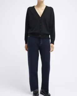 Women Barrie V-neck cashmere cardigan
